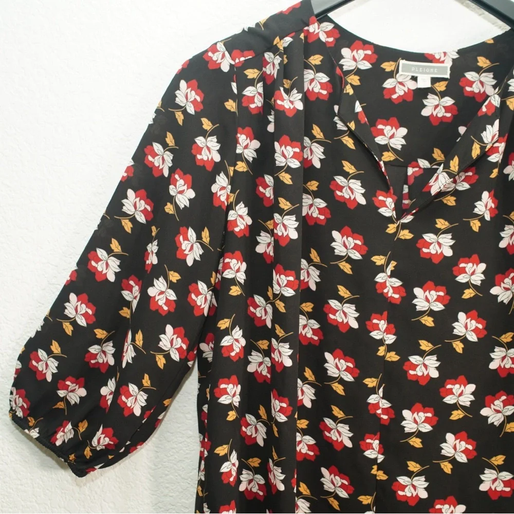 Pleione Blouse Womens Large 3/4 Long Sleeve Black Floral Print Shirt Lightweight - Picture 3 of 12